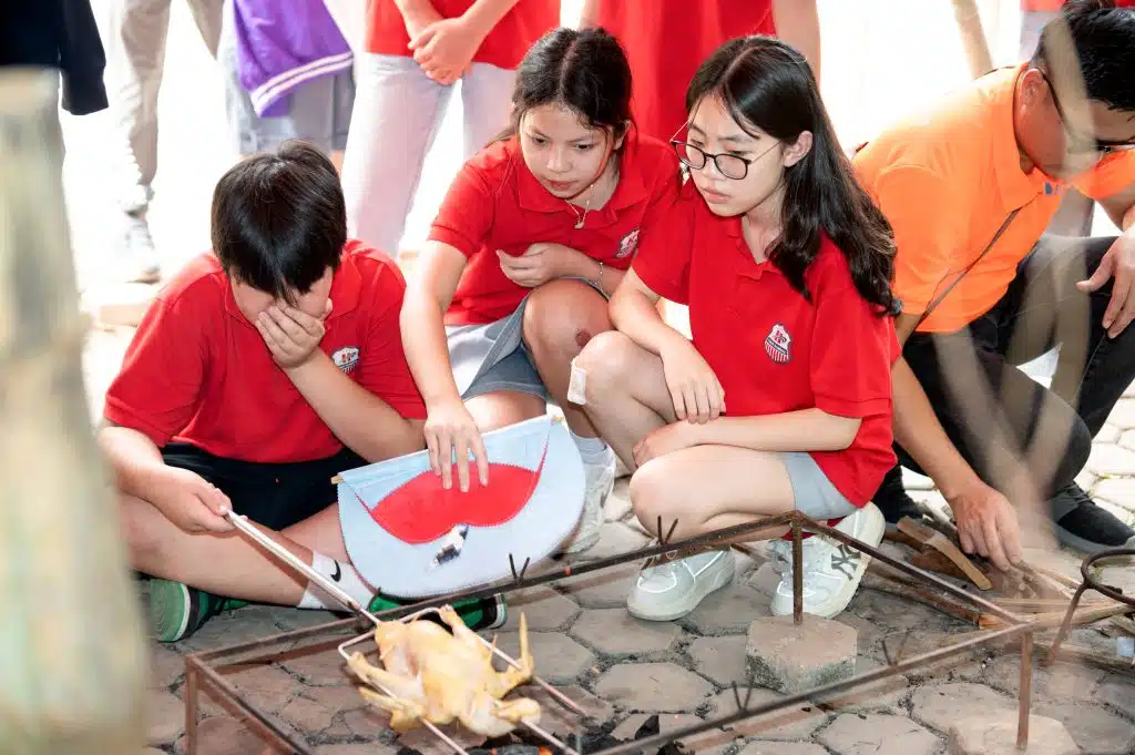 Một điểm đến, hai hành trình trong chuyến dã ngoại khối THCS 13 CRN 3141