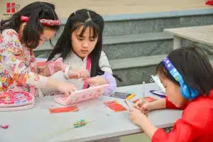 Lễ hội Mùa Xuân 2025: Sắc xuân rực rỡ tại Hanoi Academy 16 474804918 1037585165077607 2094828607973155794 n