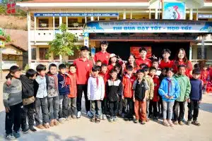 Chương trình thiện nguyện "Lì xì hạnh phúc" - Lan tỏa yêu thương từ Hanoi Academy 18 CRN 5637