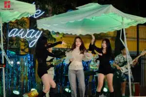 Chạm V: Dance the Night Away - Khi âm nhạc kết nối cảm xúc và đam mê 13 492060911 1109520597884063 8255179810218313542 n