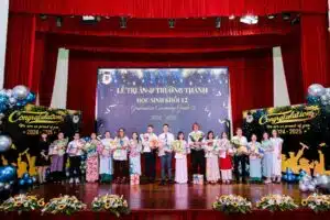 Lễ Tri Ân và Trưởng Thành 2025 Khối 12 Hanoi Academy 24 hoc sinh hanoi academy trung tuyen dai hoc danh gia 20250519134512