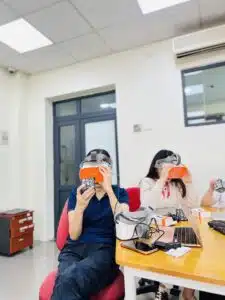 Tập huấn ứng dụng công nghệ thực tế ảo trong giảng dạy tại Hanoi Academy 14 IMG 7808