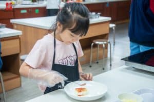 Những bài học thú vị bắt đầu từ gian bếp Hanoi Academy 20 CRN 4890
