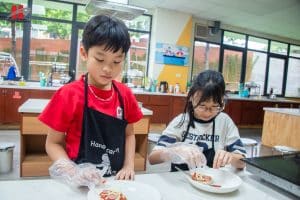Những bài học thú vị bắt đầu từ gian bếp Hanoi Academy 23 CRN 4900