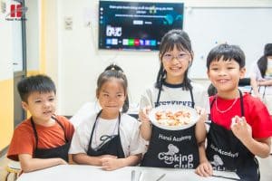 Những bài học thú vị bắt đầu từ gian bếp Hanoi Academy 18 CRN 4925
