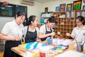 Khi nghệ thuật trở thành cầu nối gắn kết đội ngũ giáo viên Hanoi Academy 19 749285788 1970885950298854 8500191948597400534 n