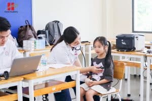 Khám sức khỏe học sinh tại Hanoi Academy: Khởi đầu năm học khỏe mạnh 9 2aoboqubsxizno0dw4qbqwkkwj6mtoqgcum4op7i3