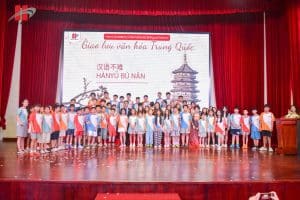 Giao lưu văn hóa Trung Quốc: Cùng Acers khám phá sắc màu văn hóa Trung Hoa 12 825279298 1655667899475447 5563274733663914050 n