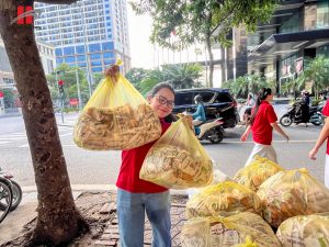 Bếp Thương - Góp một bữa cơm, gửi trọn yêu thương 11 834320494 1739669670627220 1996254582872435987 n