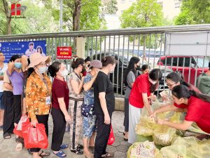 Bếp Thương - Góp một bữa cơm, gửi trọn yêu thương 13 834501437 1126718616703801 8811540842563763099 n
