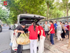 Bếp Thương - Góp một bữa cơm, gửi trọn yêu thương 10 834501603 1804510410863740 2523446015674000842 n