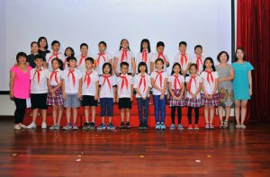 Chuyên đề sinh hoạt tập thể và lễ kết nạp Đội viên mới năm học 2016 &#8211; 2017 chào mừng ngày Nhà giáo Việt Nam 20-11