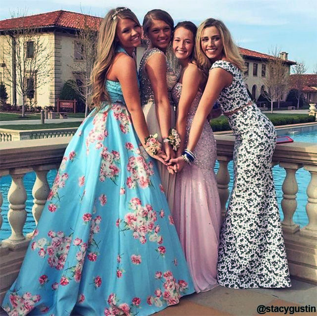 Fashion passion 4 Prom is just around the corner! Are you ready yet?