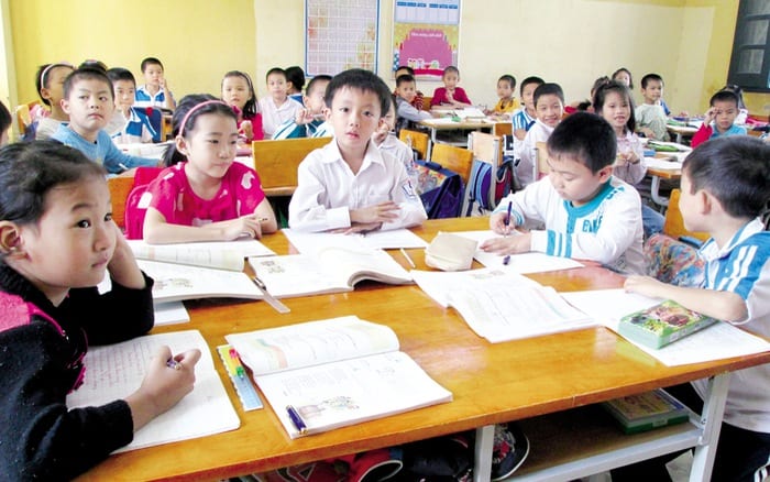 Ren-luyen-ky-nang-giao-tiep-cho-hoc-sinh-tieu-hoc Phương pháp hiệu quả rèn luyện kỹ năng giao tiếp cho học sinh tiểu học