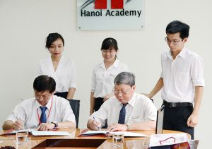 Hanoi Academy kí kết biên bản hợp tác về giáo dục với Đại học Phụ Anh (Đài Loan)