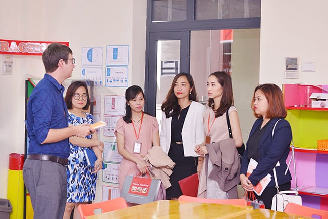 Hanoi Academy kí kết biên bản hợp tác về giáo dục với Hệ thống trường Mầm non Sunrise Kidz