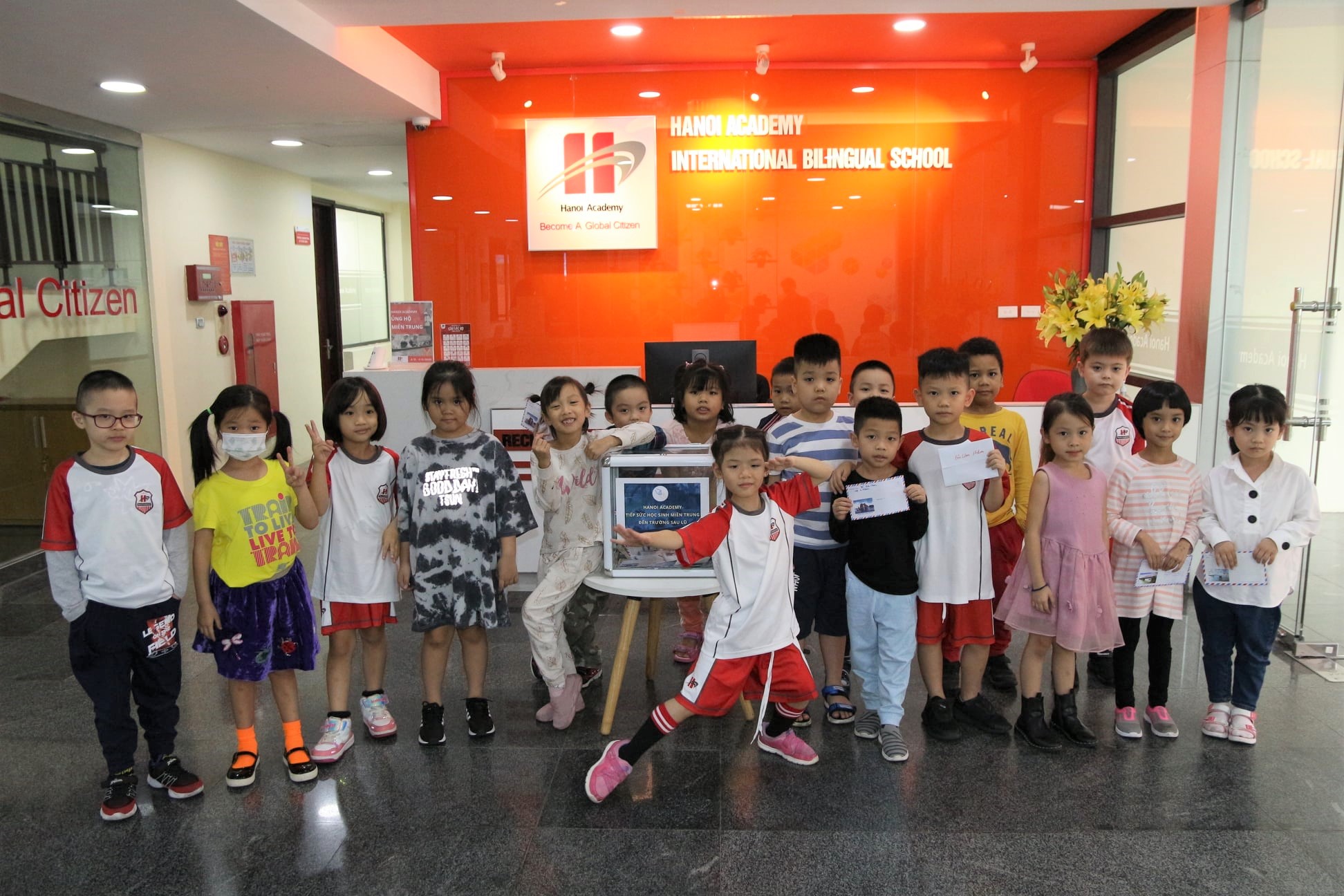 Hanoi Academy tổ chức chuyến đi từ thiện hướng về Miền Trung
