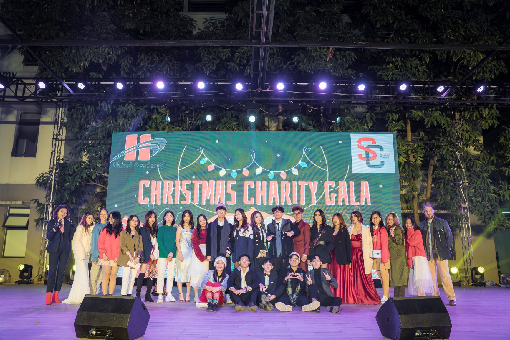 Christmas Charity Gala &#8211; Đêm nhạc của những giấc mơ