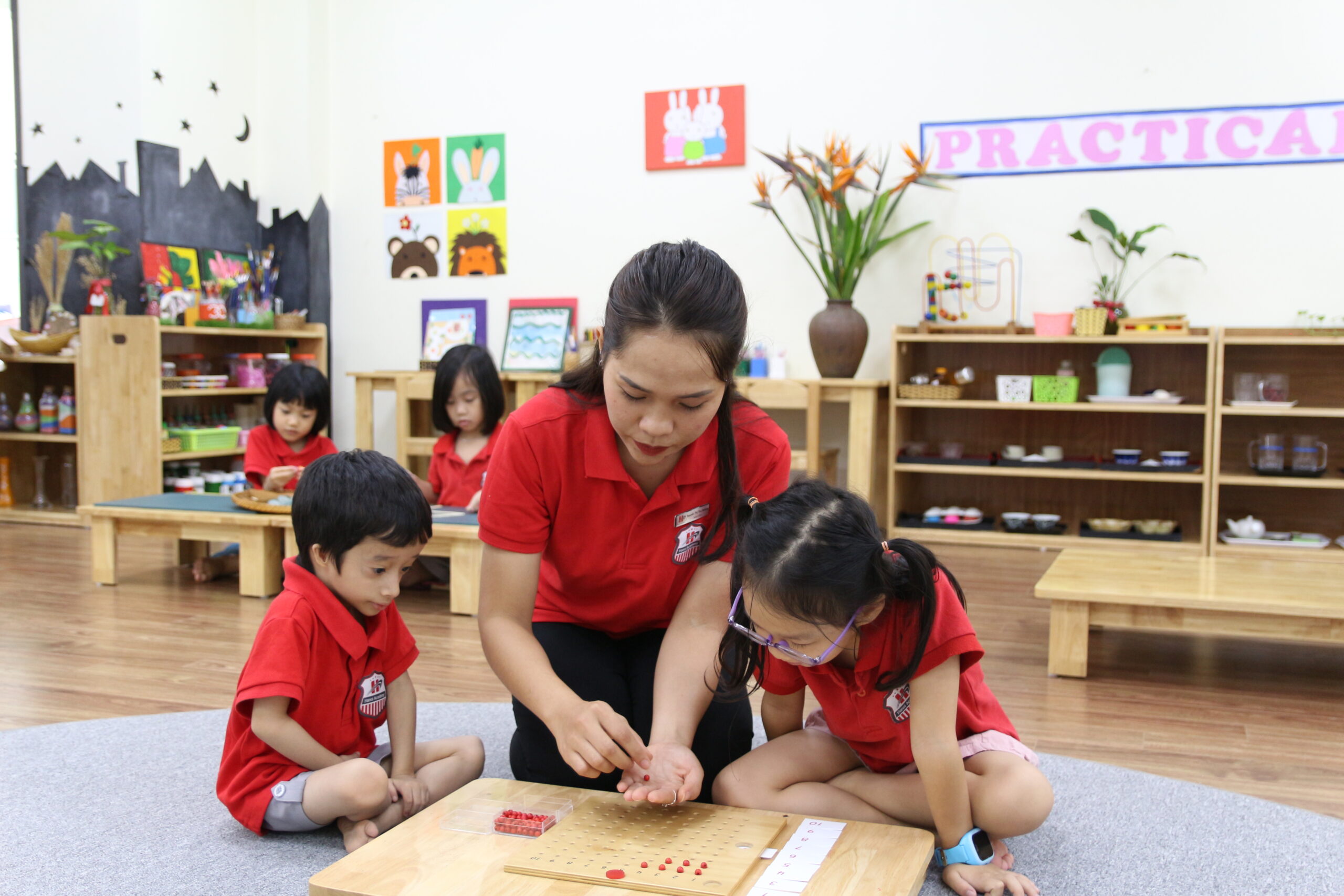 Toán học trong phương pháp giáo dục Montessori