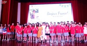 Hanoi Academy mang nước Pháp đến gần học sinh qua “Bonjour France!” 13 561654991 1254832150019573 1529555374992851291 n