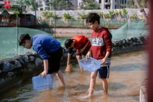 Học tập trải nghiệm giữa thiên nhiên: Hành trình trưởng thành của Acers THCS tại Làng Mô 23 613573078 1326963972806390 8485780611209577485 n