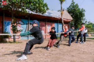 Học tập trải nghiệm giữa thiên nhiên: Hành trình trưởng thành của Acers THCS tại Làng Mô 22 614158494 1326964706139650 5766766623364419757 n