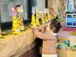 Triển lãm Nghệ thuật "Animal Kingdom": Khi trẻ học cách hiểu thế giới qua sáng tạo 25 622381259 1587227506741678 236007411965677377 n