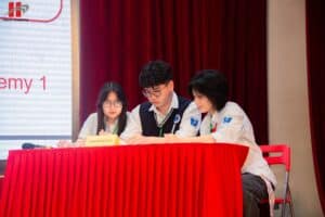 Speak Out 2026 khép lại mùa giải ấn tượng với những màn tranh biện đỉnh cao 32 654821869 1388743249961795 5954145229394057989 n