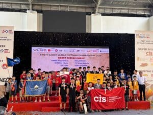 Robotacon FFL 2026: Hanoi Academy tiếp tục đại diện Việt Nam trên đấu trường Quốc tế 12 656865459 1395121662657287 3795509429840377968 n 1
