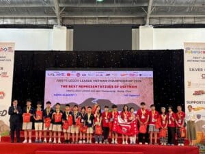Robotacon FFL 2026: Hanoi Academy tiếp tục đại diện Việt Nam trên đấu trường Quốc tế 10 661070977 1395121569323963 7358115296531764062 n
