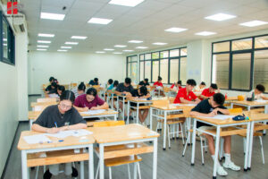 Vòng 2 Học bổng "Nuôi dưỡng tài năng": Tỏa sáng bản lĩnh, chinh phục tri thức 8 CRN 5156